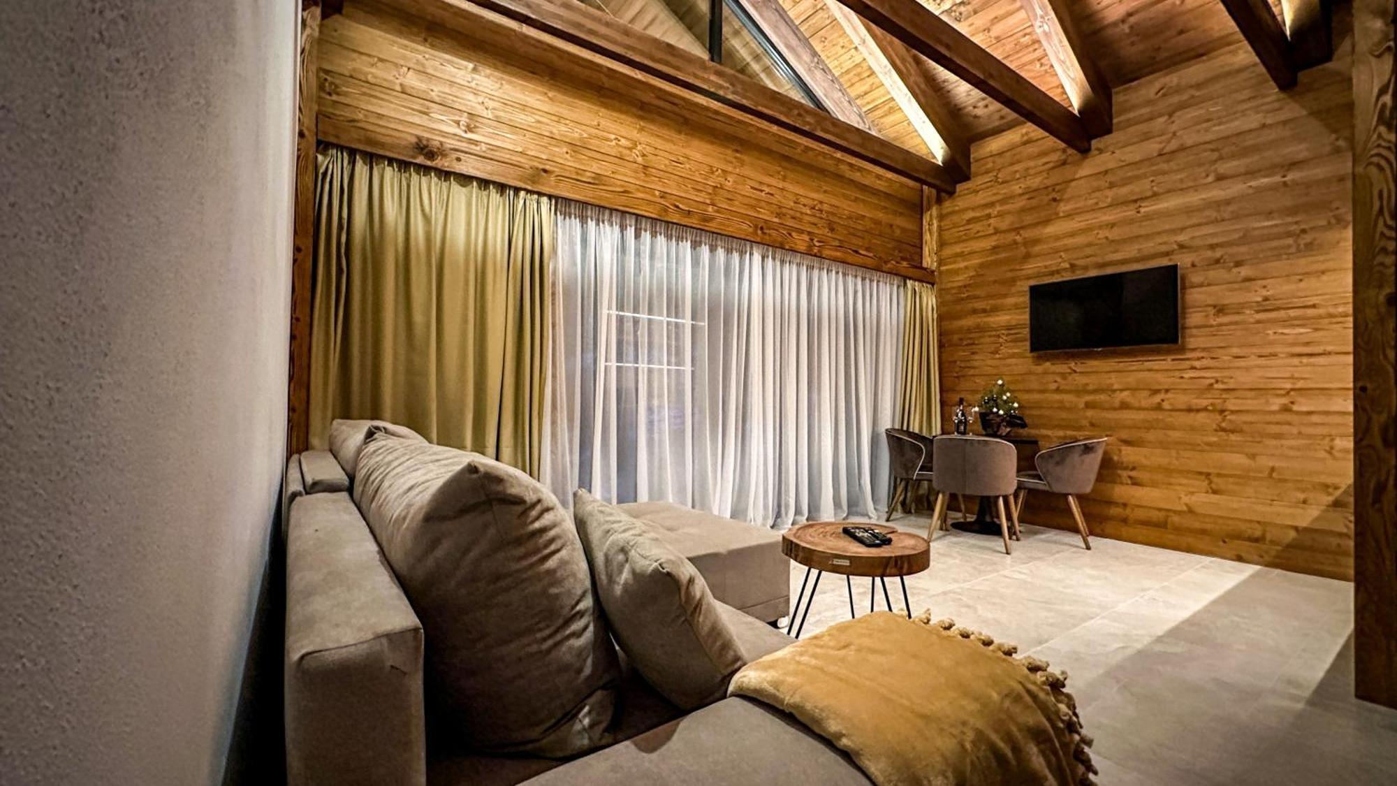 Jasna Boutique Chalet Lipótszentmiklós Kültér fotó